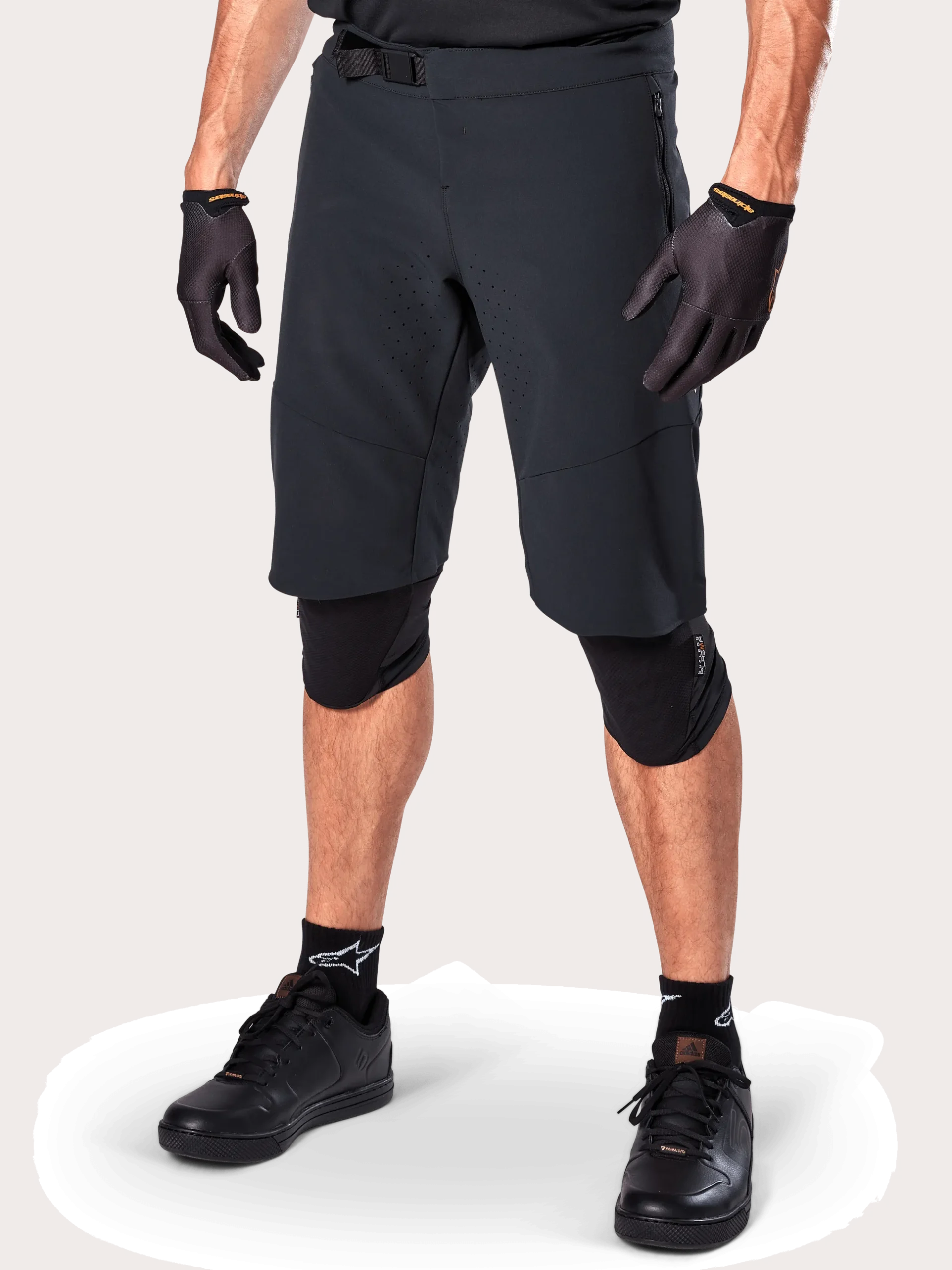 Short A-Aria Elite